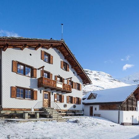 Gasthaus Alpenrose Juf Hotell Eksteriør bilde