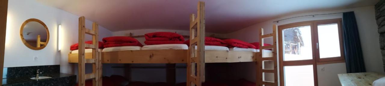 Gasthaus Alpenrose Juf Hotell Eksteriør bilde